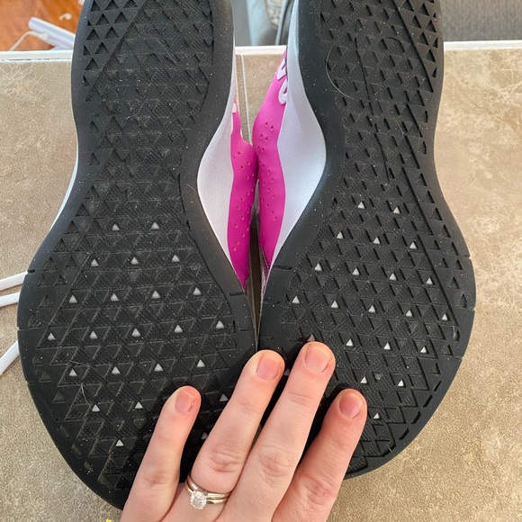 Nike Air Max - Picture 3 of 4